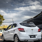 GM - Chevrolet ONIX HATCH Joy 1.0 8V Flex 5p Mec. 2019 Flex-18