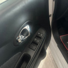 Nissan VERSA SL 1.6 16V Flex Fuel 4p Mec. 2013 Flex-6