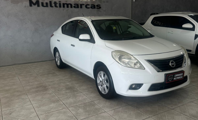 Nissan VERSA SL 1.6 16V Flex Fuel 4p Mec. 2013 Flex-0