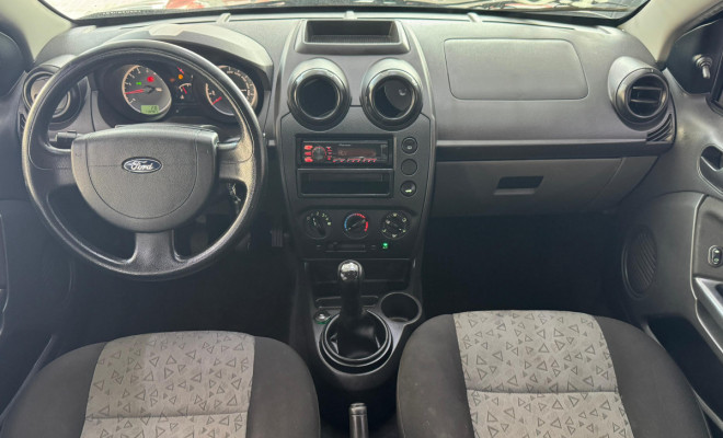 Ford Fiesta Sed. 1.6 8V Flex 4p 2011 Flex-5