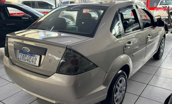Ford Fiesta Sed. 1.6 8V Flex 4p 2011 Flex-3