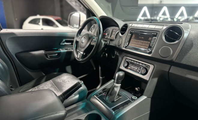 VW - VolksWagen AMAROK High.CD 2.0 16V TDI 4x4 Dies. Aut 2015 Diesel-3