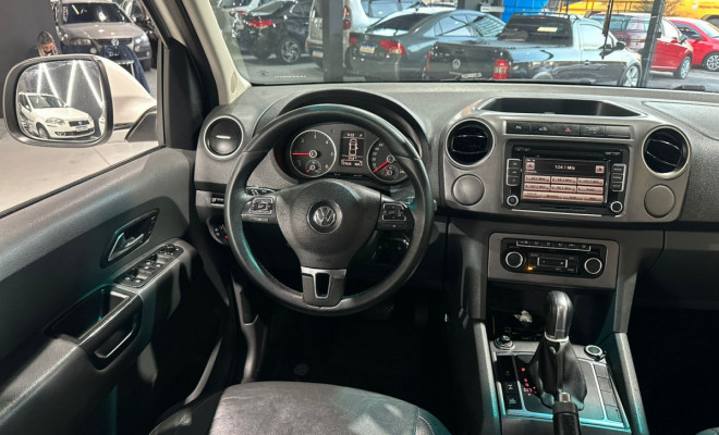 VW - VolksWagen AMAROK High.CD 2.0 16V TDI 4x4 Dies. Aut 2015 Diesel-4