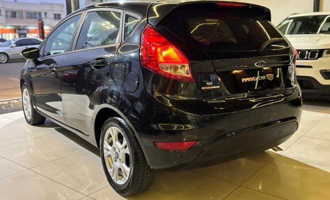 Ford Fiesta SE 1.6 8V Flex 5p 2014 Flex-2