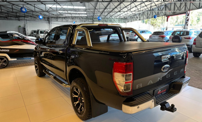 Ford Ranger XLT 2.5 16V 4x2 CD Flex 2015 Flex-4