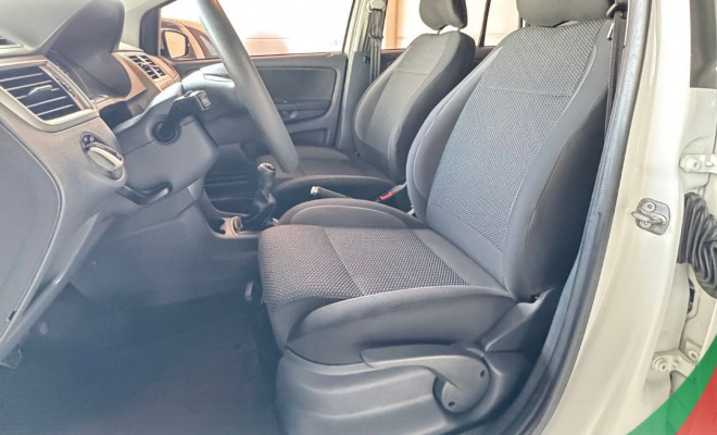 VW - VolksWagen Fox Connect 1.6 Flex 8V 5p 2018 Flex-6