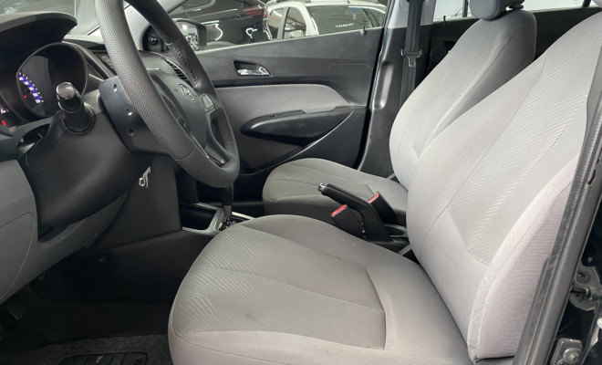 Hyundai HB20S C.Style/C.Plus1.6 Flex 16V Aut. 4p 2015 Flex-6