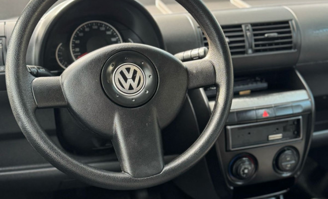 VW - VolksWagen Fox 1.0 Mi Total Flex 8V 5p 2010 Flex-7