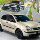 VW - VolksWagen Polo Sedan 1.6 Mi Total Flex 8V 4p 2005 Flex-1