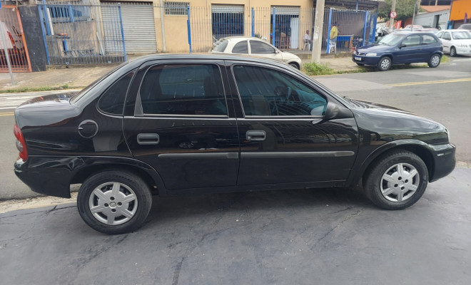 GM - Chevrolet Classic Life/LS 1.0 VHC FlexP. 4p 2010 Flex-2