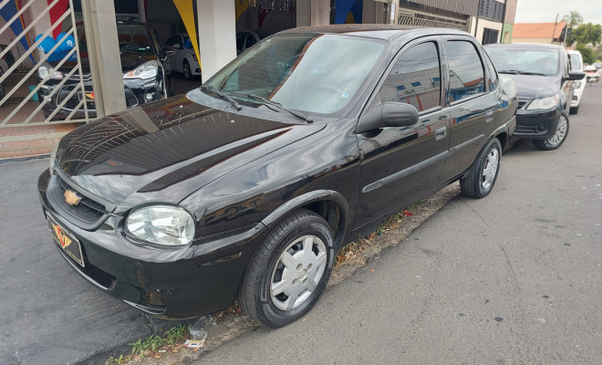 GM - Chevrolet Classic Life/LS 1.0 VHC FlexP. 4p 2010 Flex-1