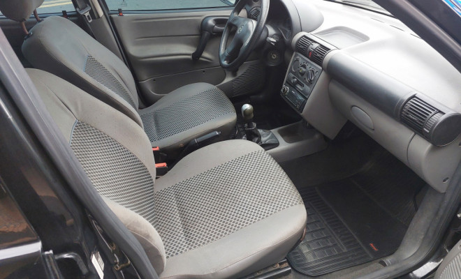 GM - Chevrolet Classic Life/LS 1.0 VHC FlexP. 4p 2010 Flex-6