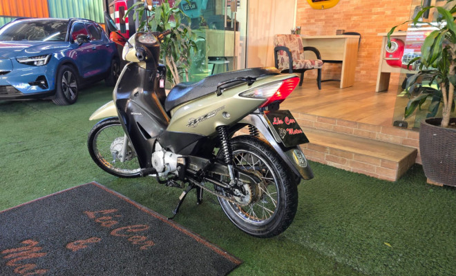 HONDA BIZ 125 ES/ 125 ES FLEX 2010 Gasolina-6