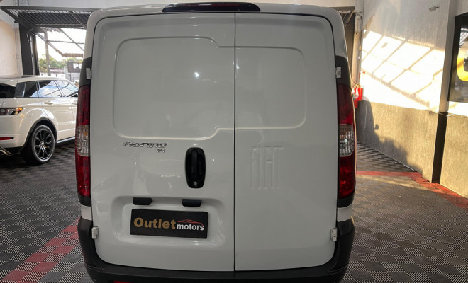 Fiat Fiorino Furgão Celeb. EVO 1.4 Flex 8V 2p 2015 Flex-4
