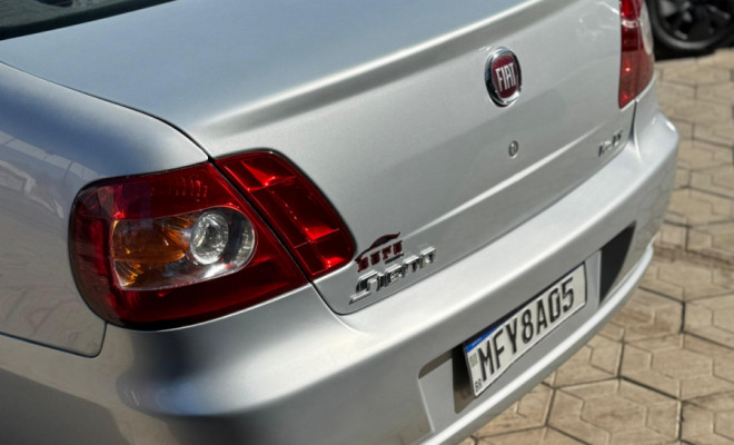 Fiat Siena Celebration 1.0 Fire Flex 8V 4p 2010 Flex-4