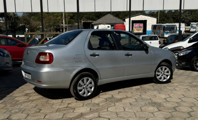 Fiat Siena Celebration 1.0 Fire Flex 8V 4p 2010 Flex-5