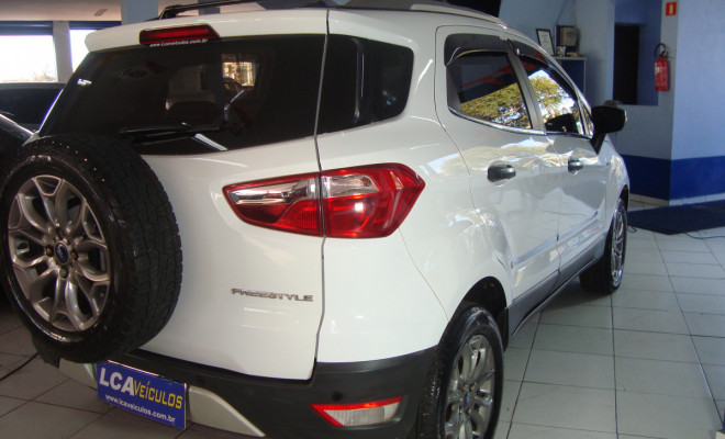 Ford EcoSport FREESTYLE 1.6 16V Flex 5p 2013 Flex-4