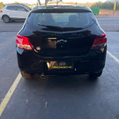 GM - Chevrolet ONIX HATCH LS 1.0 8V FlexPower 5p Mec. 2015 Flex-1