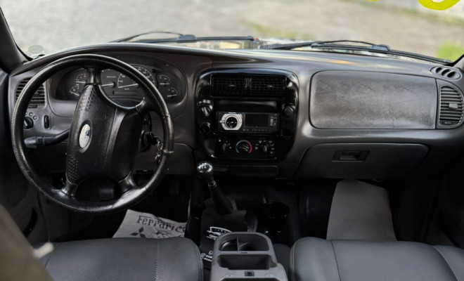 Ford Ranger XLT Limit./L.Cent. 2.8 CD TB Dies 2004 Diesel-1