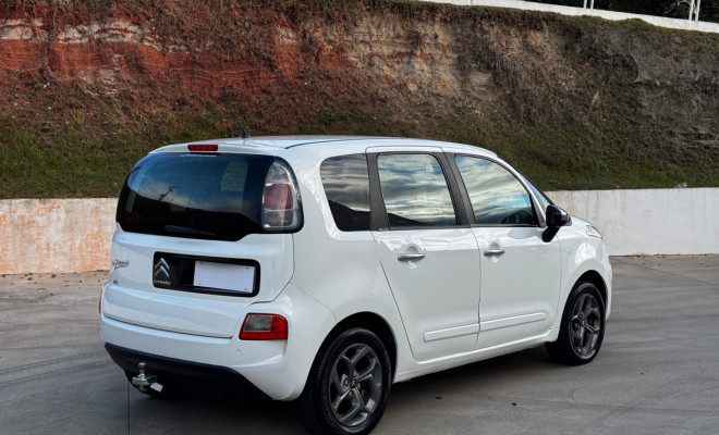 C3 Picasso Exclusive 1.6 Automático 2015 – Espaço, conforto e praticidade para o dia a dia!-1