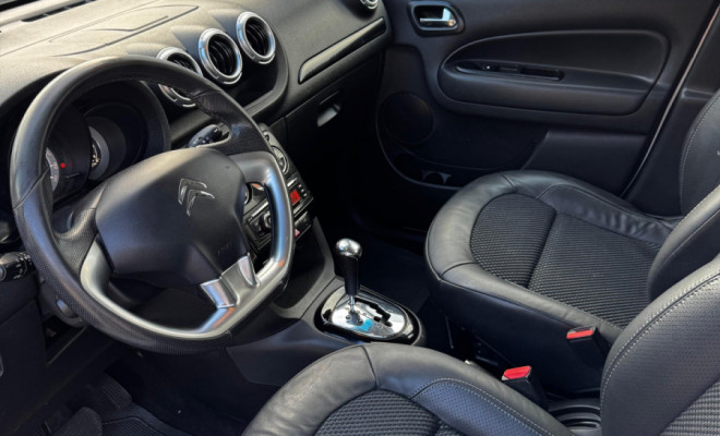 C3 Picasso Exclusive 1.6 Automático 2015 – Espaço, conforto e praticidade para o dia a dia!-4