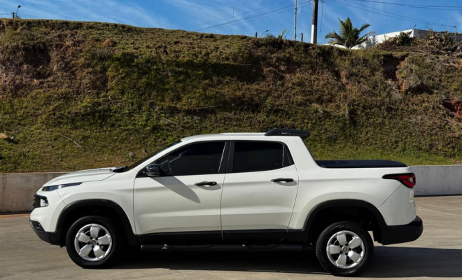 Toro Endurance 1.8 Automática 2022 – Estilo, praticidade e versatilidade em uma única picape!-14