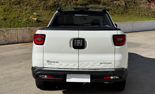 Toro Endurance 1.8 Automática 2022 – Estilo, praticidade e versatilidade em uma única picape!-2