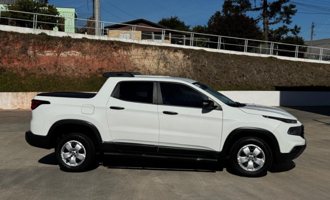 Toro Endurance 1.8 Automática 2022 – Estilo, praticidade e versatilidade em uma única picape!-16