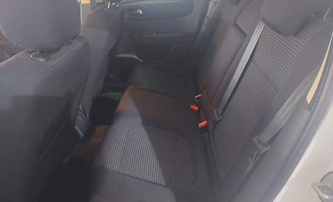 Citroën C4 GLX 1.6 Flex 16V 5p Mec. 2013 Flex-8