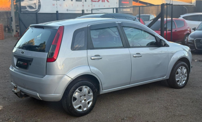 Ford Fiesta 1.0 8V Flex/Class 1.0 8V Flex 5p 2013 Flex-1
