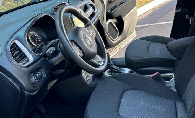 Jeep Renegade1.8 4x2 Flex 16V Aut. 2017 Flex-12