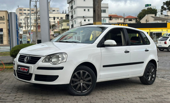 VW - VolksWagen Polo I MOTION 1.6 Total Flex  5p 2010 Flex-1
