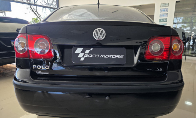 VW - VolksWagen Polo Sedan 1.6 Mi Total Flex 8V 4p 2007 Gasolina-0