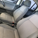 VW - VolksWagen Polo Sedan 1.6 Mi Total Flex 8V 4p 2007 Gasolina-7