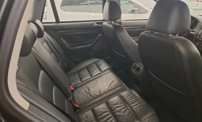 VW - VolksWagen JETTA Variant 2.5 20V 170cv Tiptronic 2010 Gasolina - Blindado-11