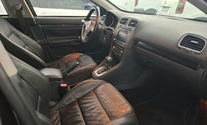 VW - VolksWagen JETTA Variant 2.5 20V 170cv Tiptronic 2010 Gasolina - Blindado-8