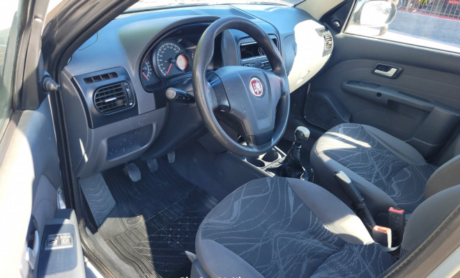Fiat Siena EL 1.0 mpi Fire Flex 8V 4p 2013 Flex-10