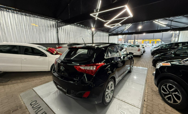 Hyundai i30 Serie Limitada 1.8 16V Aut. 5p 2015 Flex-2