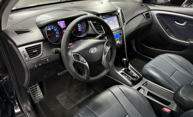 Hyundai i30 Serie Limitada 1.8 16V Aut. 5p 2015 Flex-6