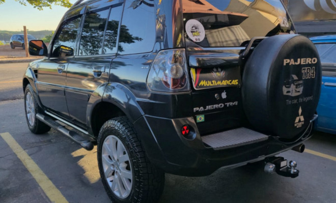 Mitsubishi Pajero TR4 2.0/ 2.0 Flex 16V 4x4 Aut. 2011 Flex-3