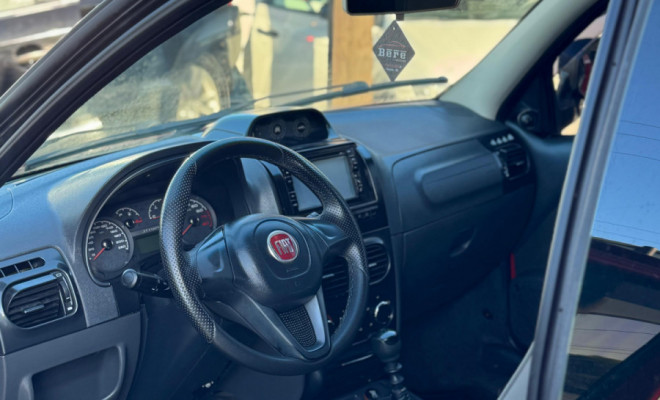 Fiat Strada Adventure1.8/ 1.8 LOCKER Flex CD 2014 Flex-1