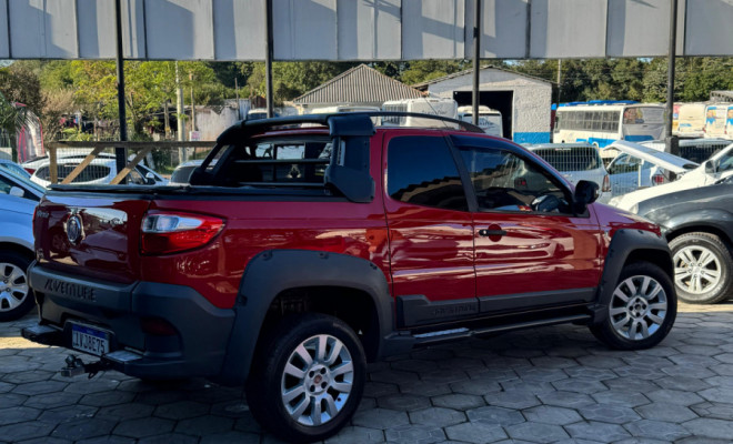 Fiat Strada Adventure1.8/ 1.8 LOCKER Flex CD 2014 Flex-4