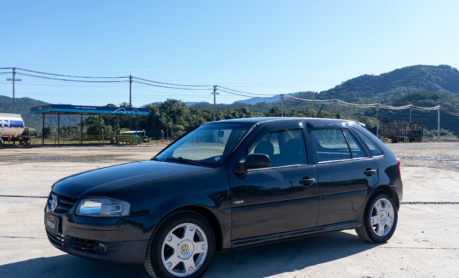 VW - VolksWagen Gol Plus 1.0 Mi Total Flex 4p 2008 Flex-1