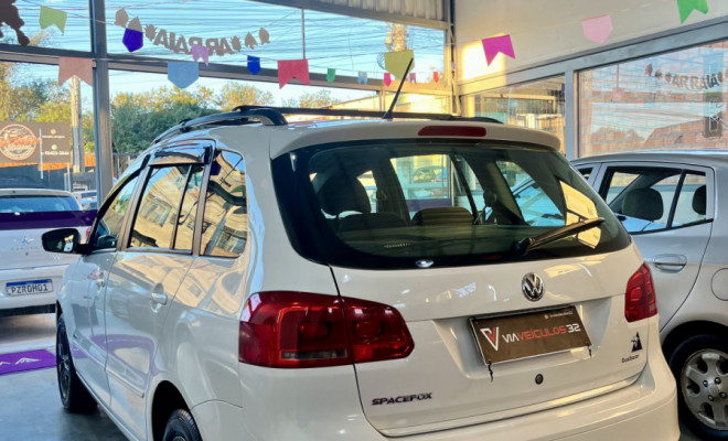 VW - VolksWagen SPACEFOX 1.6/ 1.6 Trend Total Flex 8V 5p 2014 Flex-6