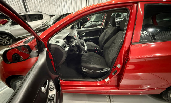 Kia Motors Picanto EX 1.1/1.0/ 1.0 Flex Mec. 2013 Flex-9