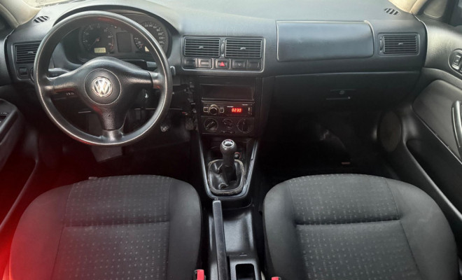 VW - VolksWagen Golf 2.0/ 2.0 Mi Flex Comfortline/ Sport 2001 Flex-5