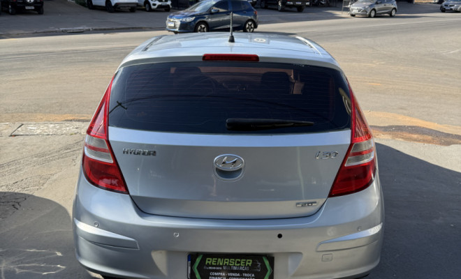 Hyundai i30 2.0 16V 145cv 5p Aut. 2010 Gasolina-3