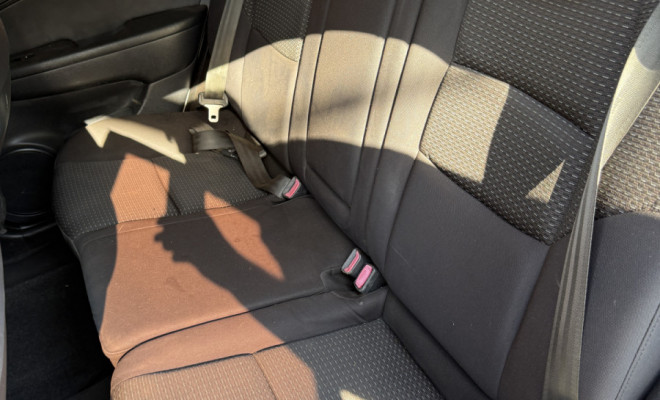 Hyundai i30 2.0 16V 145cv 5p Aut. 2010 Gasolina-8