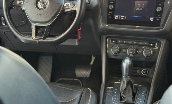 VW - VolksWagen TIGUAN Allspac Comf 250 TSI 1.4 Flex 2019 Flex-12