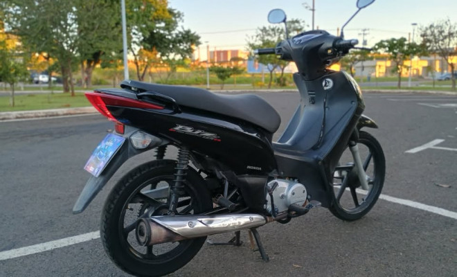 HONDA BIZ 125 ES/ 125 ES FLEX 2011 Gasolina-2